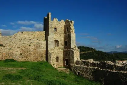 Château d'Hyères 4 ado chateau hyeres
