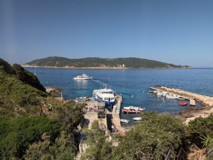 Ile du Levant 4 WC port ile levant